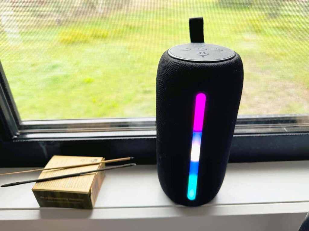 rechargeable bluetooth speaker